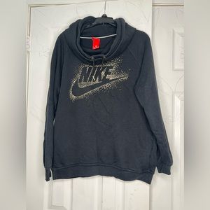 Woman’s Nike sweater
